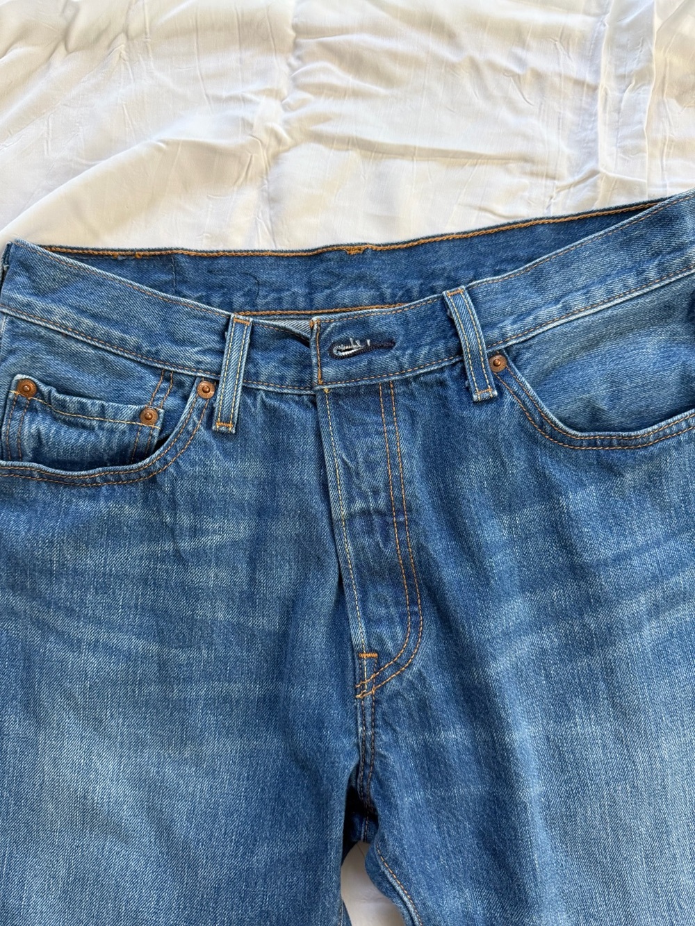 Levi’s Premium 501 Original Jeans Women’s 29x32 Button Fly Straight Medium Wash